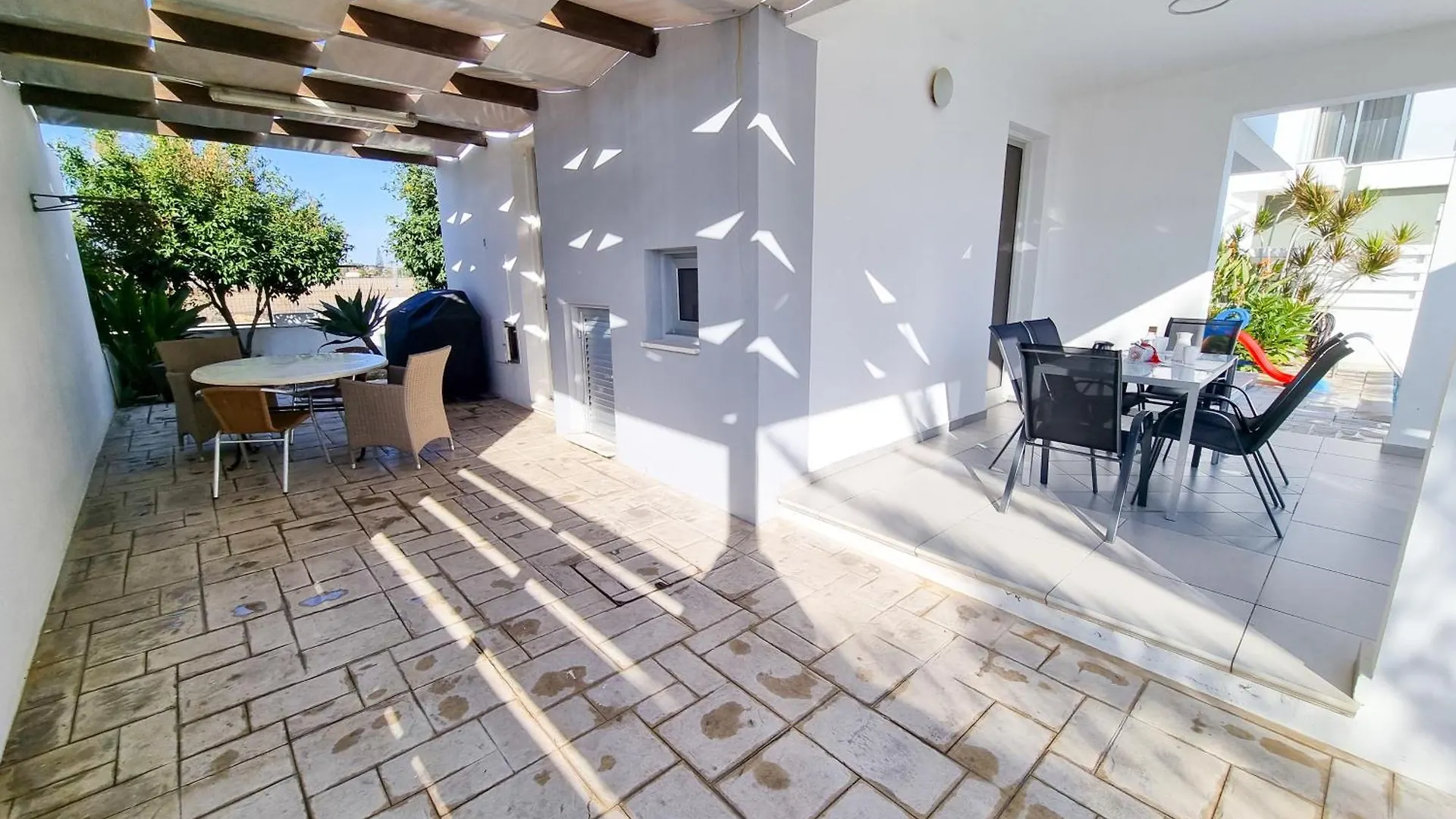 Beach Villa With Private Pool And Bbq Perivolia